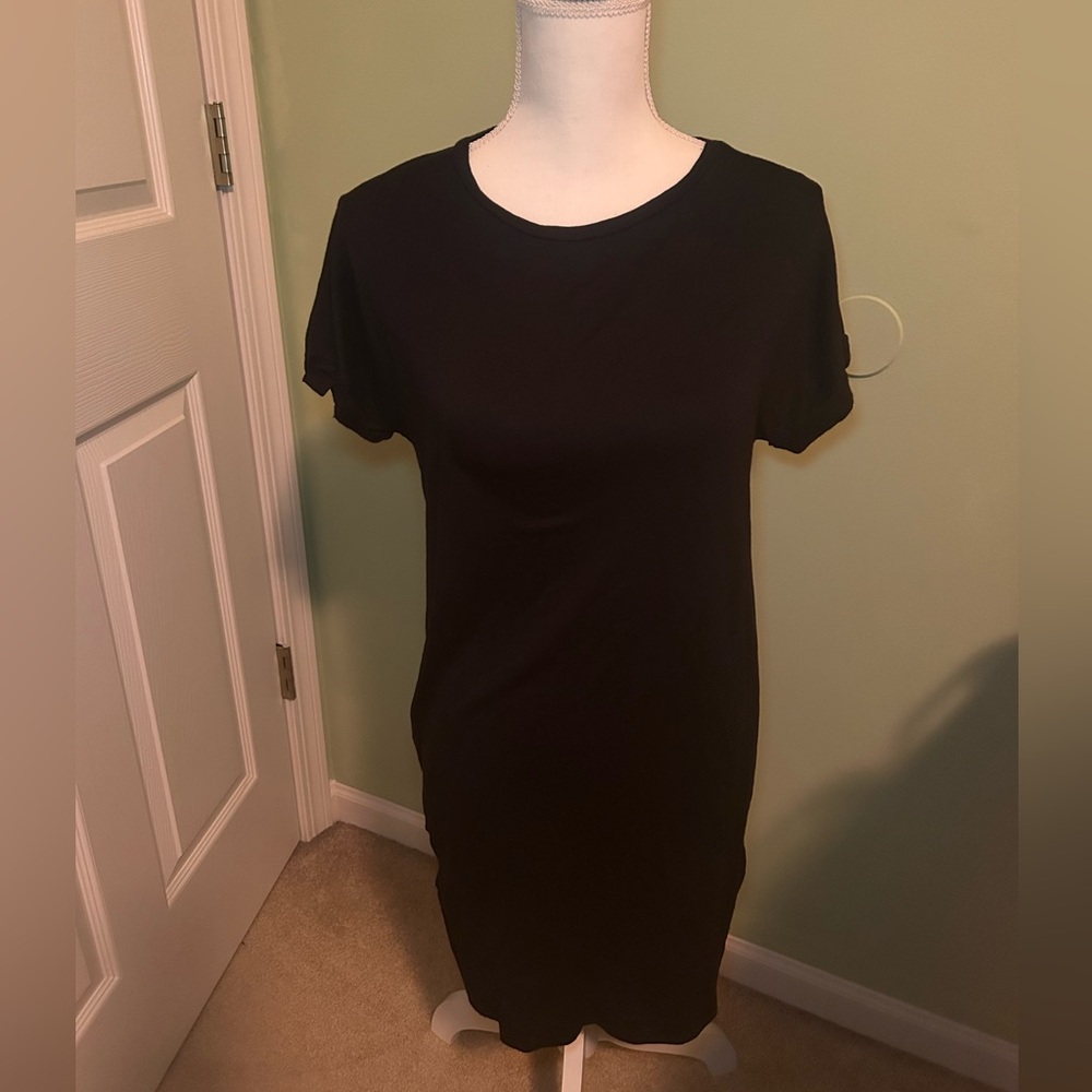 NWT! Black t shirt dress